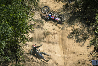 Red_Bull_Romaniacs__Attila_Szabo_0300.jpg