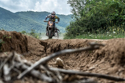 Mihai_Stetcu_RED_BULL_ROMANIACS_0124.jpg